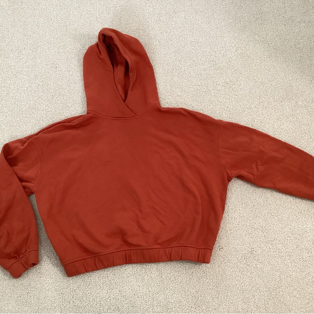 Lululemon Women’s Sweatshirt